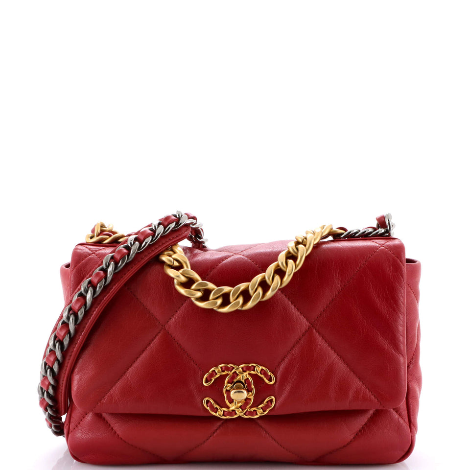 19 Flap Bag Quilted Leather Medium