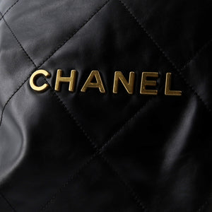 22 Chain Hobo Quilted Calfskin Large