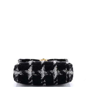 19 Flap Bag Quilted Tweed Medium