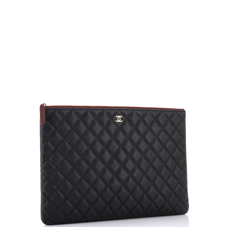 O Case Clutch Quilted Caviar Large