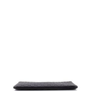 O Case Clutch Quilted Caviar Large