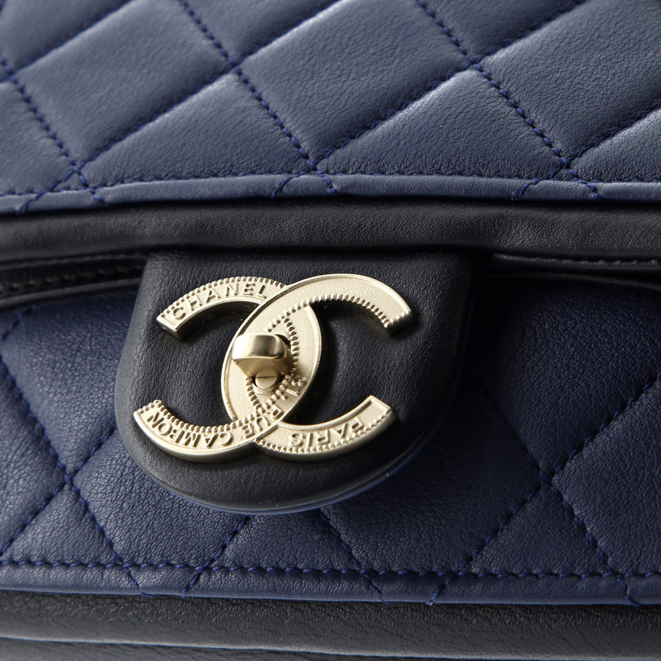 Graphic Flap Bag Quilted Calfskin Mini