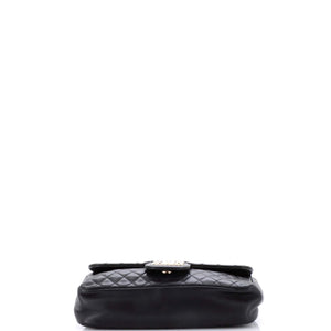 Westminster Pearl Chain Flap Bag Quilted Lambskin Medium