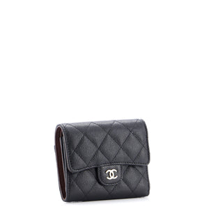 CC Compact Classic Flap Wallet Quilted Caviar
