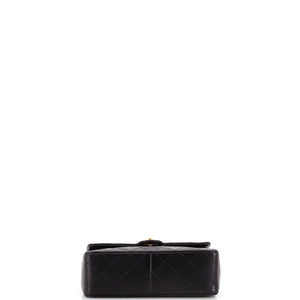 Vintage Square Classic Flap Bag Quilted Lambskin Small