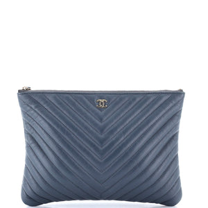 O Case Clutch Chevron Lambskin Medium
