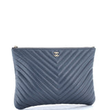 O Case Clutch Chevron Lambskin Medium