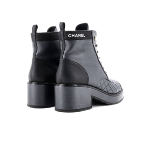 Women's Logo Pearl Cap Toe Lace Up Combat Boots Quilted Leather with Patent
