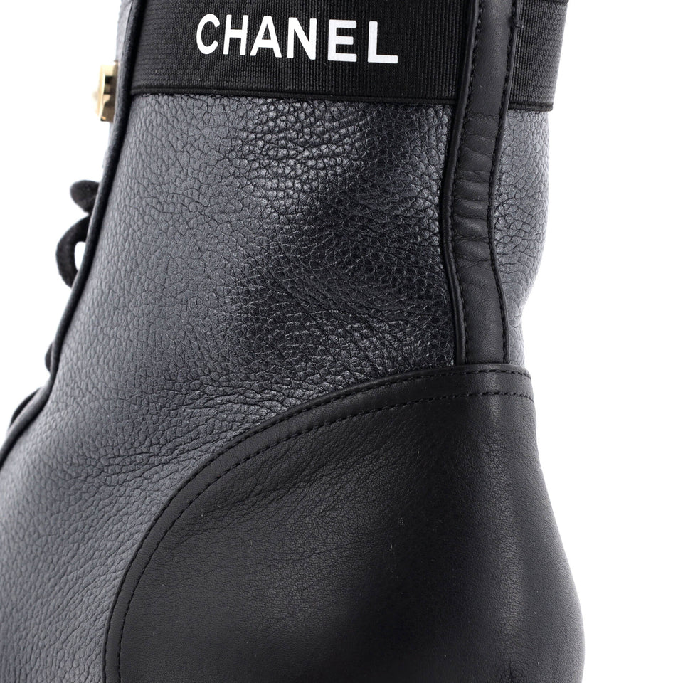 Women's Logo Pearl Cap Toe Lace Up Combat Boots Quilted Leather with Patent