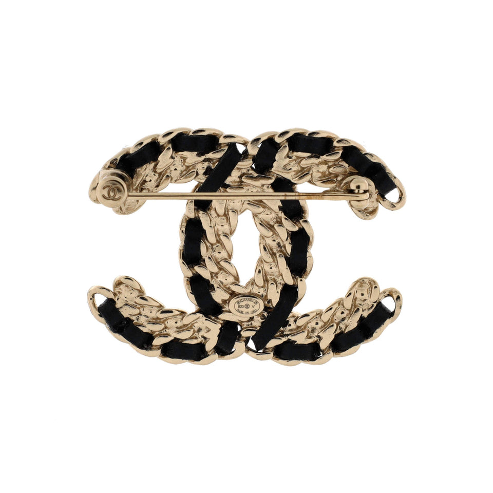 Vintage Allure Chain CC Brooch Metal with Lambskin and Crystal