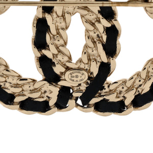 Vintage Allure Chain CC Brooch Metal with Lambskin and Crystal