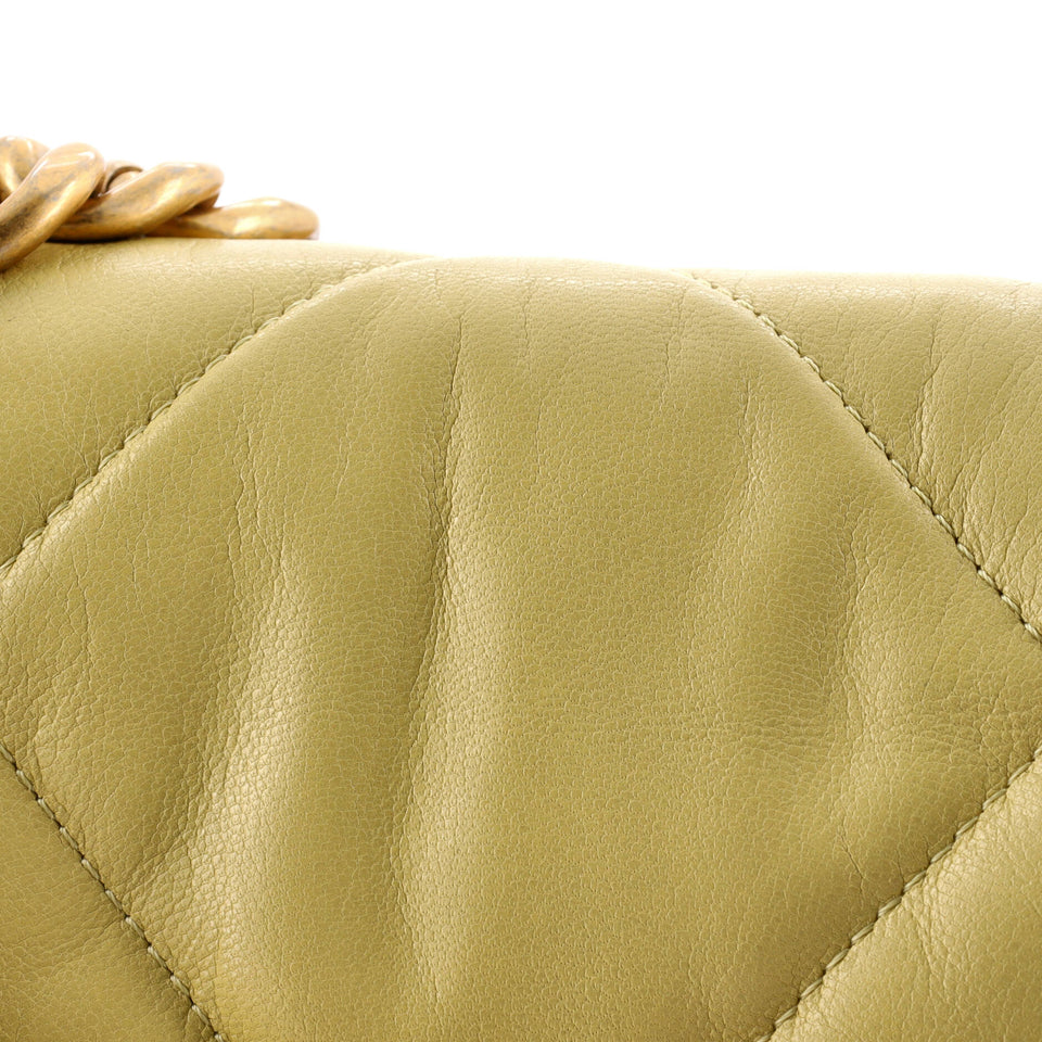 19 Flap Bag Quilted Leather Medium