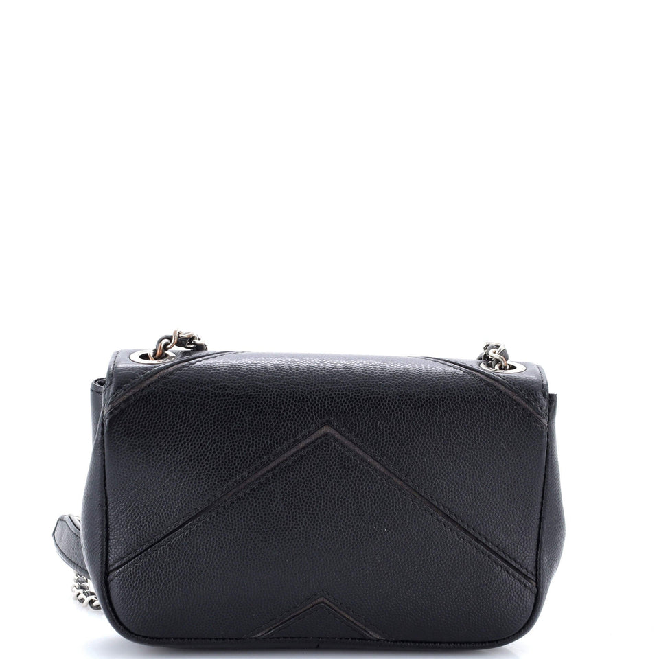 Macro Flap Bag Chevron Caviar Small