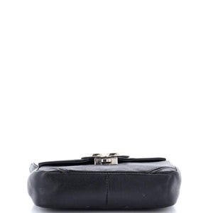 Macro Flap Bag Chevron Caviar Small