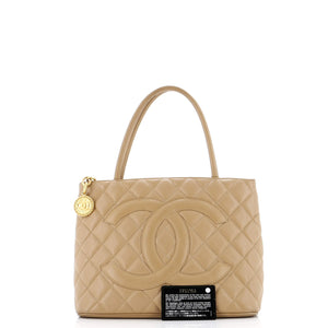 Medallion Tote Quilted Caviar
