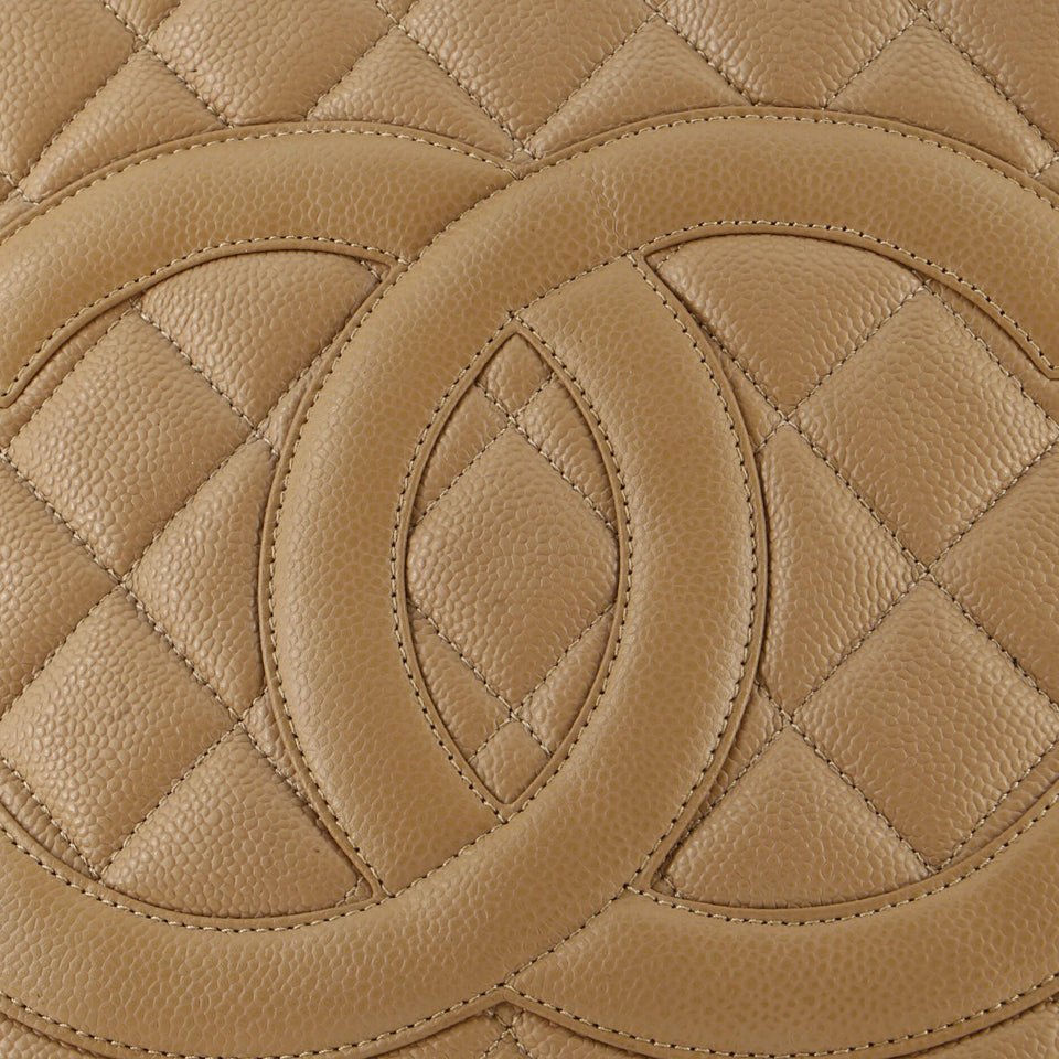 Medallion Tote Quilted Caviar