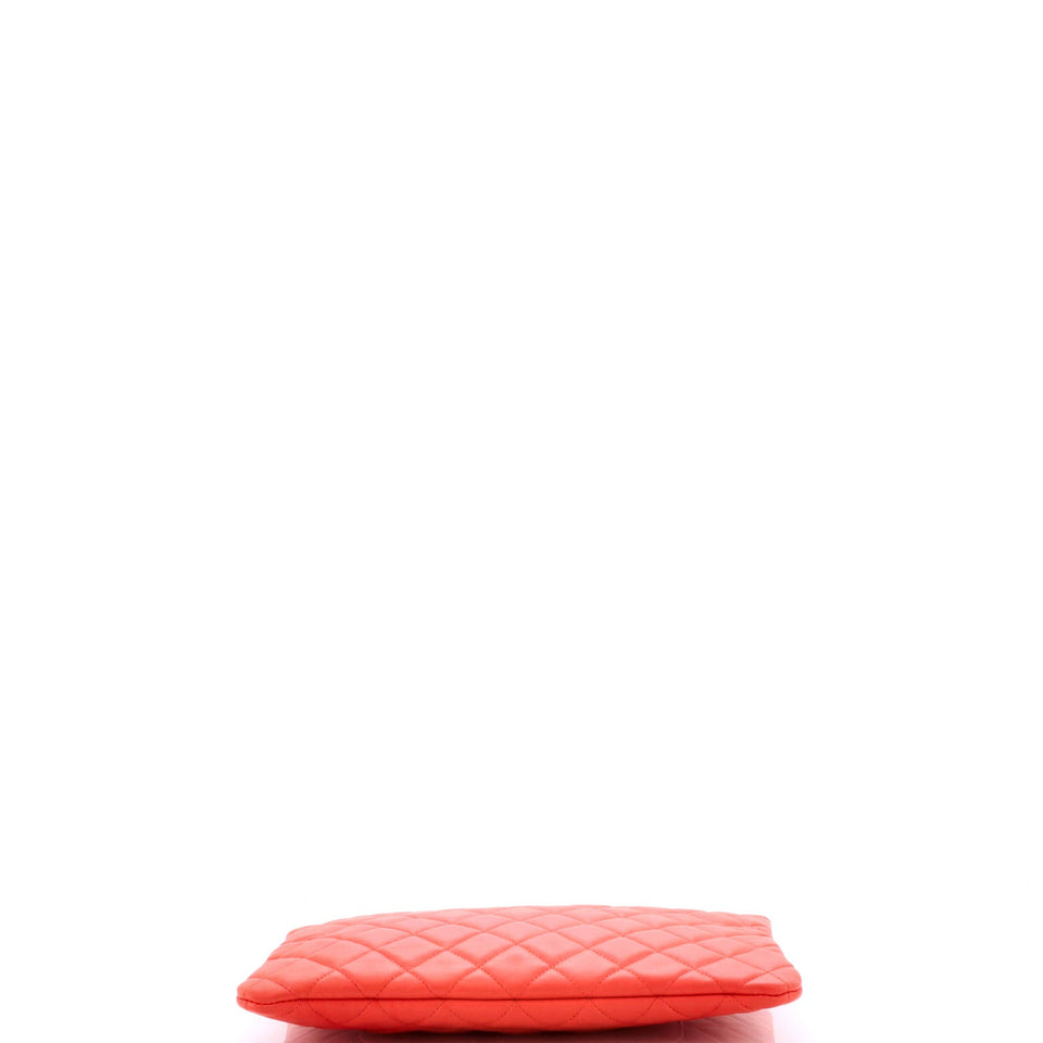 O Case Clutch Quilted Lambskin Medium
