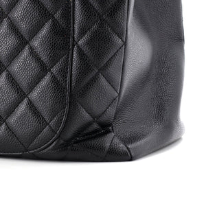 Grand Shopping Tote Quilted Caviar XL