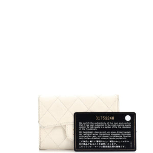 Classic Flap Card Case Quilted Caviar