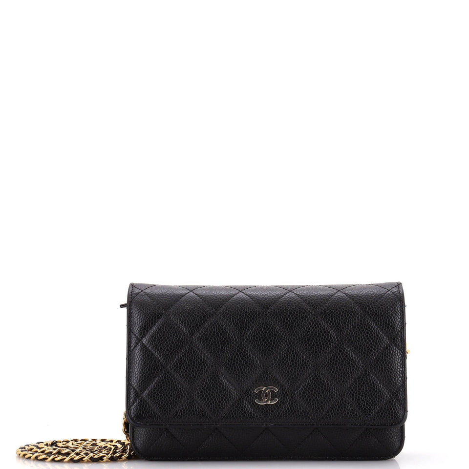 Wallet on Chain Quilted Caviar
