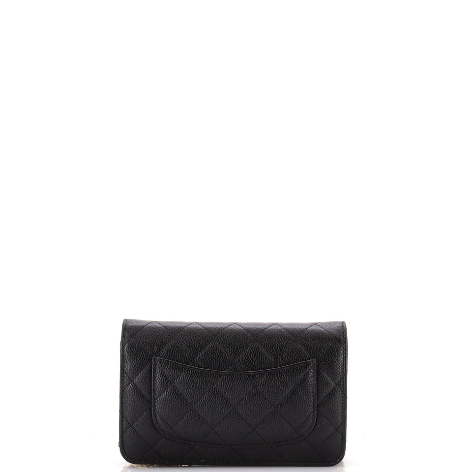Wallet on Chain Quilted Caviar