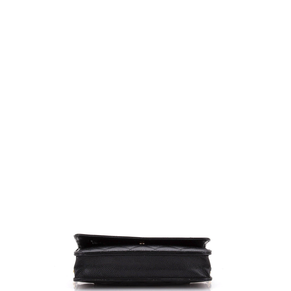 Wallet on Chain Quilted Caviar