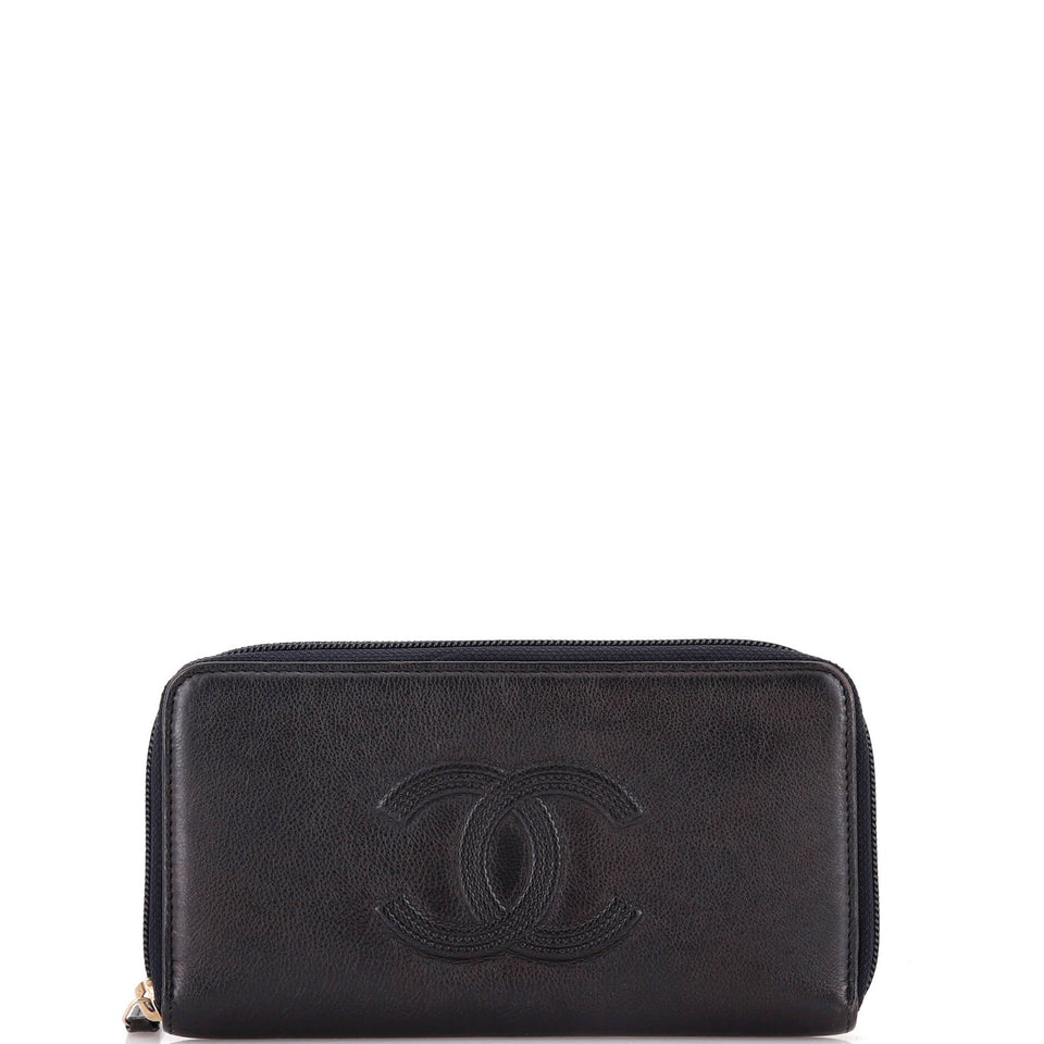 Timeless CC Zipped Wallet Caviar Long