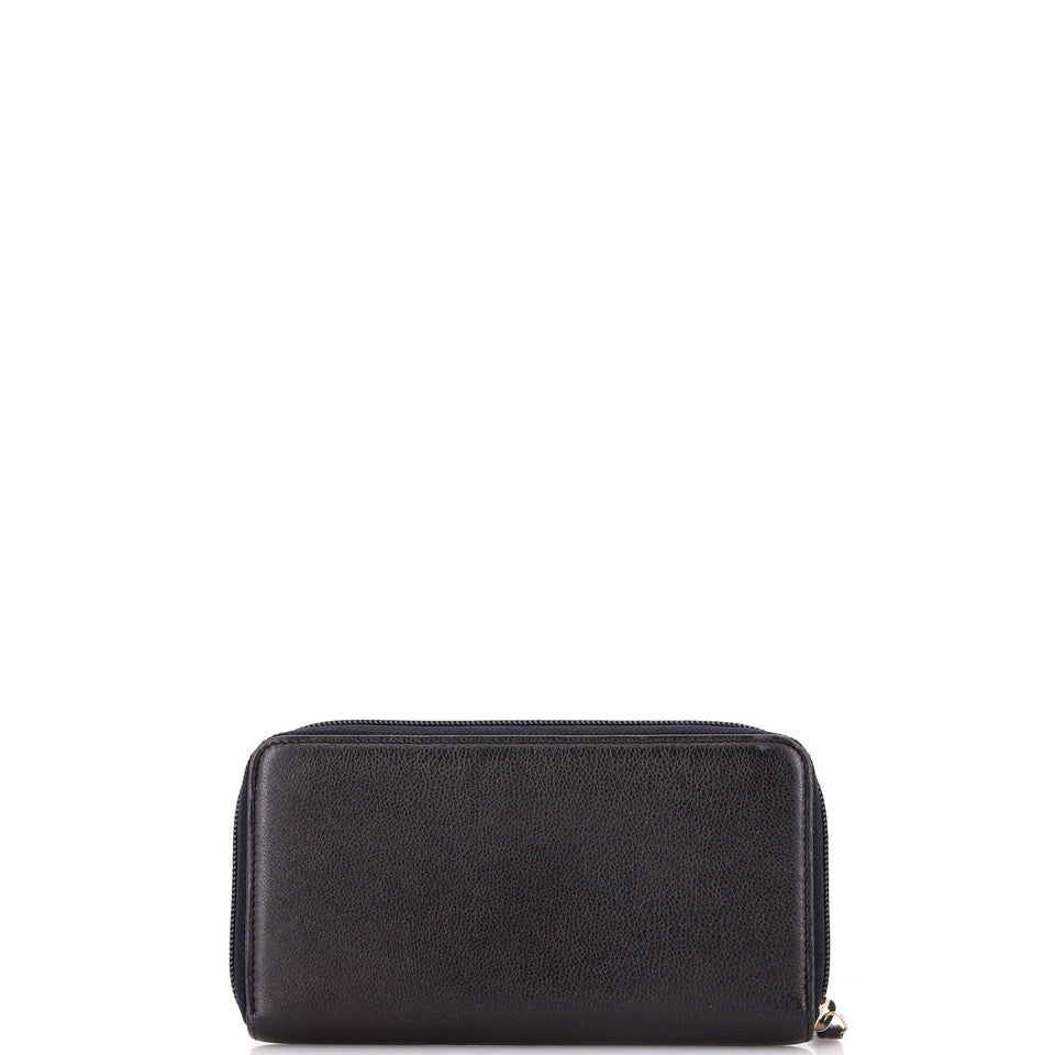 Timeless CC Zipped Wallet Caviar Long