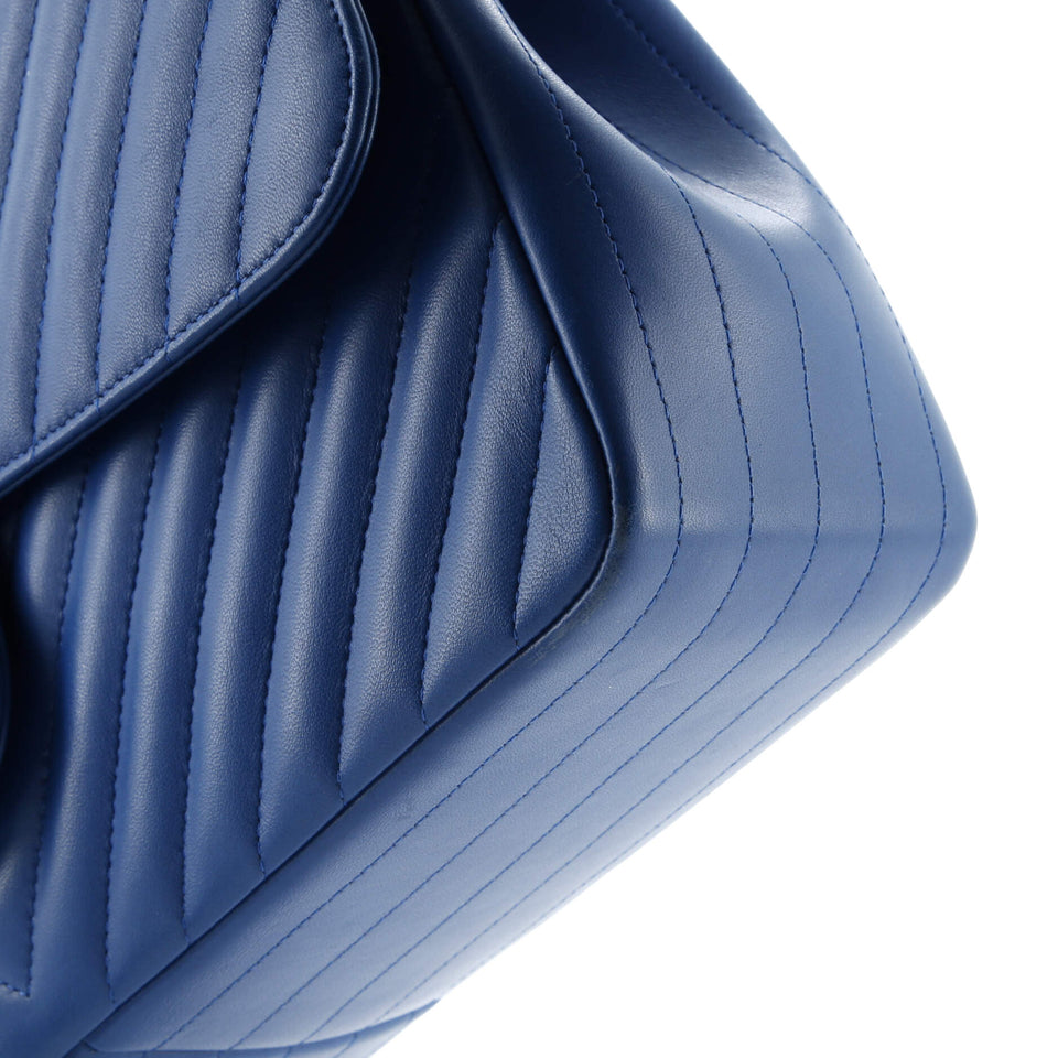 Classic Double Flap Bag Chevron Lambskin Jumbo