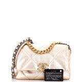 19 Flap Bag Quilted Leather Medium