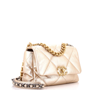 19 Flap Bag Quilted Leather Medium
