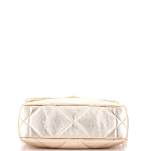 19 Flap Bag Quilted Leather Medium