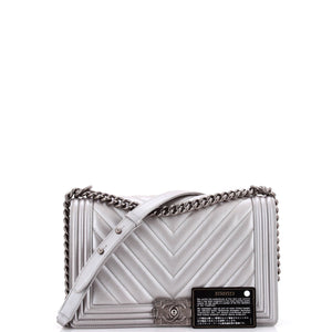 Boy Flap Bag Chevron Caviar New Medium