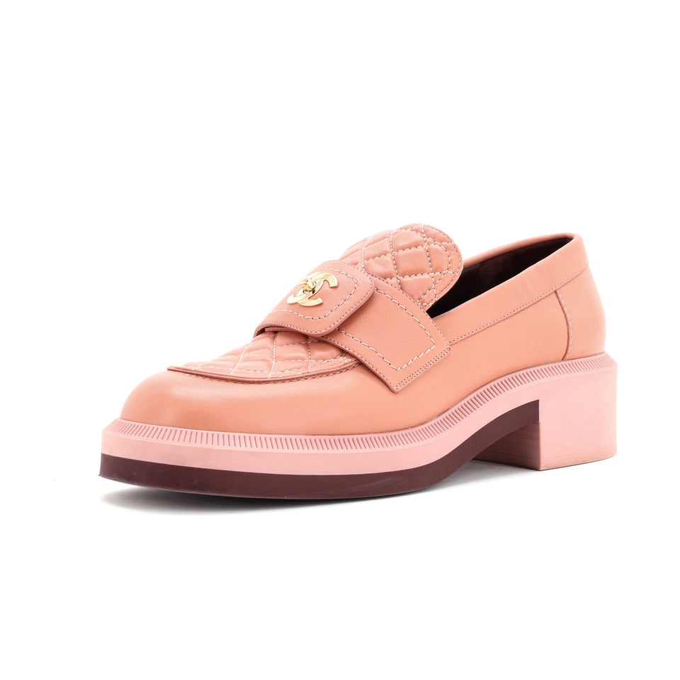 Women's CC Loafers Quilted Leather
