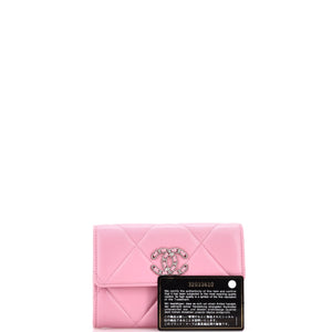 19 Flap Wallet Quilted Lambskin Small