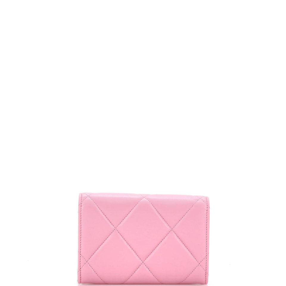 19 Flap Wallet Quilted Lambskin Small