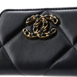 19 Zip Coin Purse Quilted Leather