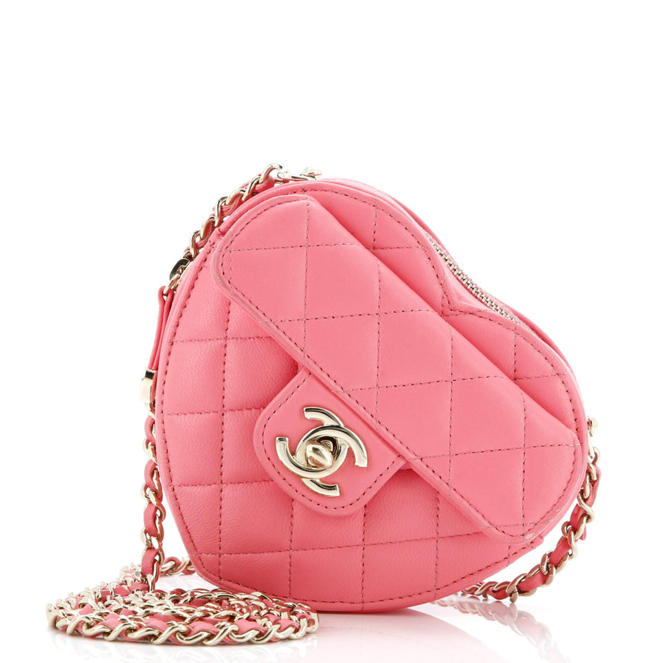CC in Love Heart Clutch with Chain Quilted Lambskin