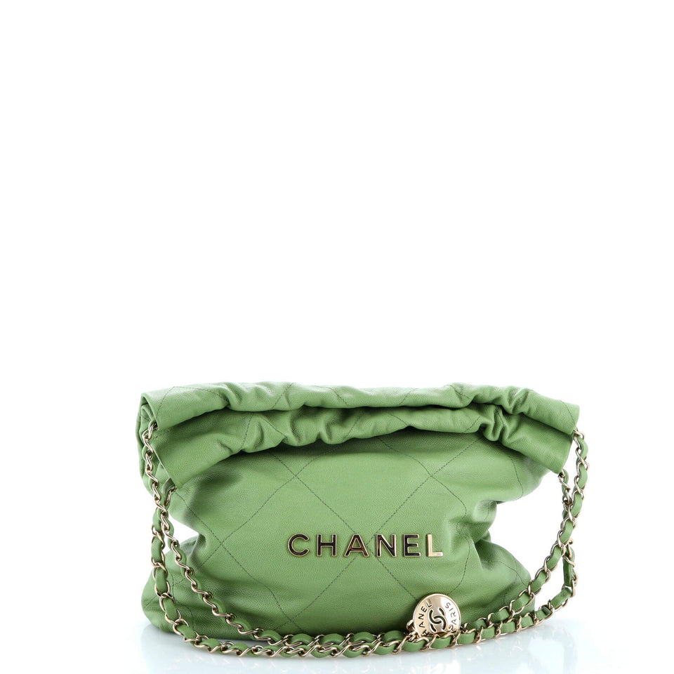 22 Chain Hobo Quilted Caviar Small