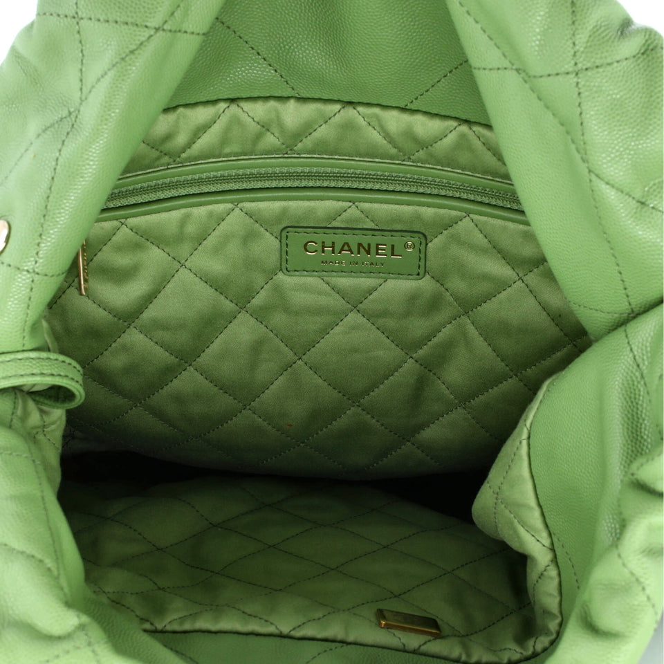 22 Chain Hobo Quilted Caviar Small