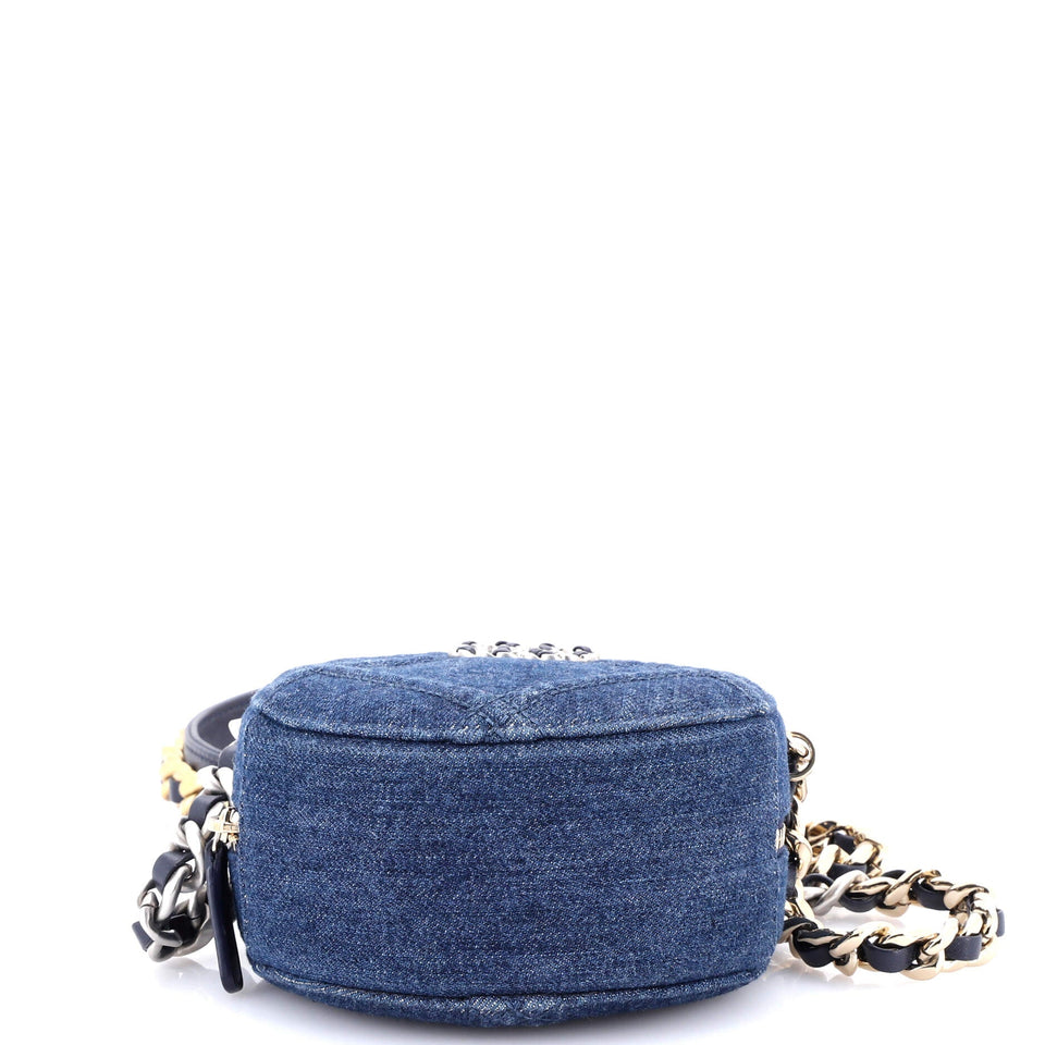 19 Round Clutch with Chain Quilted Denim