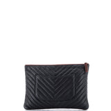 O Case Clutch Chevron Caviar Medium
