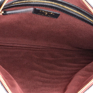 O Case Clutch Chevron Caviar Medium