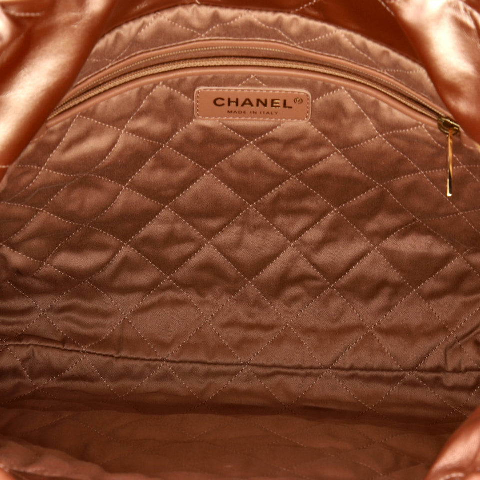 22 Chain Hobo Quilted Calfskin Small