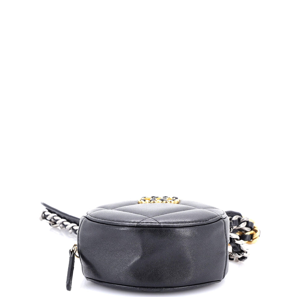 19 Round Clutch with Chain Quilted Leather