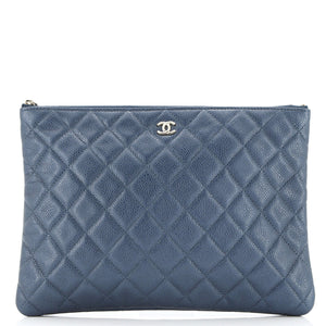 O Case Clutch Quilted Caviar Medium