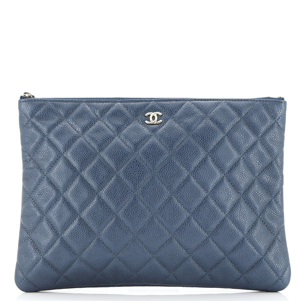 O Case Clutch Quilted Caviar Medium