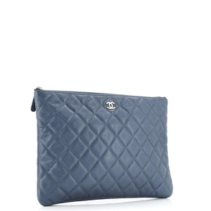 O Case Clutch Quilted Caviar Medium