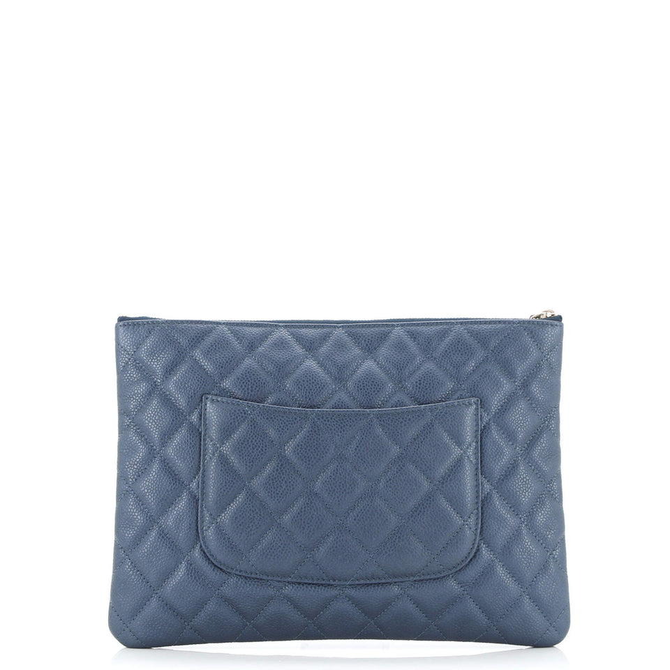 O Case Clutch Quilted Caviar Medium