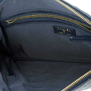 O Case Clutch Quilted Caviar Medium